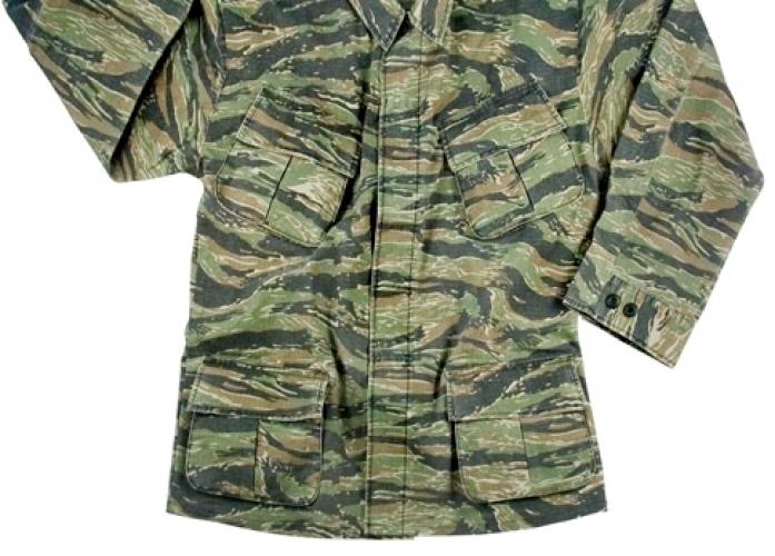 Винтажная рубашка VIETNAM тигровый камуфляж  ― Тел 8-495-741-86-12 Бронза скульптуры вазы  подарки, статуэтки, пепельницы, лопатки для обуви, ключницы, шкатулки для украшений, кувшины и многое другое EMAIL a7418612@yandex.ru