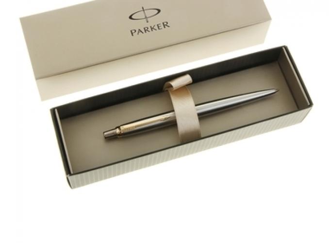 Parker ― Тел 8-495-741-86-12 Бронза скульптуры вазы  подарки, статуэтки, пепельницы, лопатки для обуви, ключницы, шкатулки для украшений, кувшины и многое другое EMAIL a7418612@yandex.ru