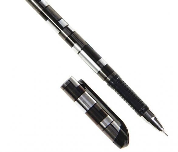 Ручка гелевая 0,5мм черная К15, корпус серебристыЙ с рисунком, с рефлённым держателем