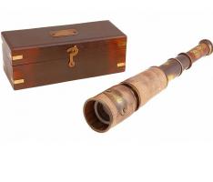 Подзорная труба с 8-ми кратным увеличением, в деревянной шкатулке, сувенирная