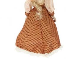Кукла коллекционная Виолетта в золотисто-кремовом