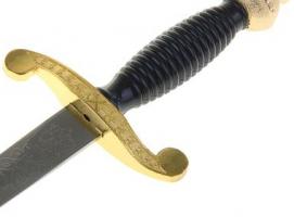Сувенирное изделие кинжал в ножнах индийский с позолотой 39х10,2х1,8 см