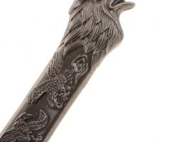 Нож танто сувенирный на подставке, черные ножны, подвес, рукоять - голова орла