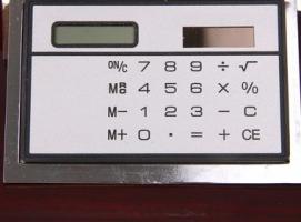 Набор настольный 5 в 1 Прогресс: глобус (d=6,5 см), калькулятор, блок для бумаги с листами, ручка