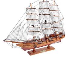 Корабль сувенирный большой - борта светлое дерево, якорь, три мачты, белые паруса с полосой
