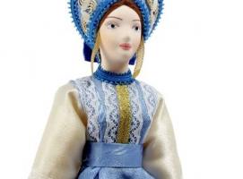 Сувенирная кукла Софья в в традиционном костюме начало 20 в. Россия