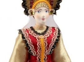 Сувенирная кукла Ольга в праздничном костюме, Россия