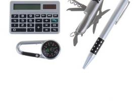 Набор подарочный 4в1: ручка, карабин-компас, калькулятор, нож 7в1, цвета МИКС