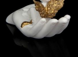 Сувенир Ангел с золотыми крыльями на ладони МИКС