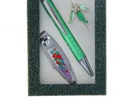 Набор подарочный 3в1: ручка, брошь, кусачки, цвет зелёный